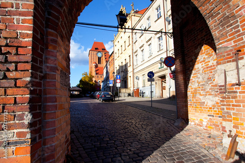 Board z aluminiowym obramowaniem Kościół święty Jan w Toruniu, Polska