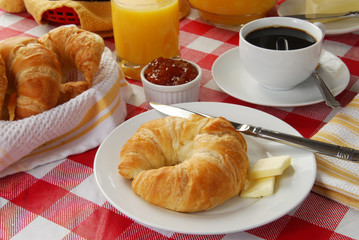 Poster - Continental breakfast on a picnic table