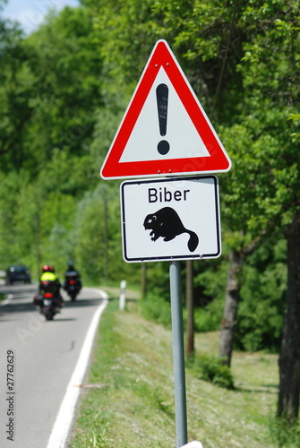Cuadros en Lienzo Achtung Bieber - Verkehrsschild