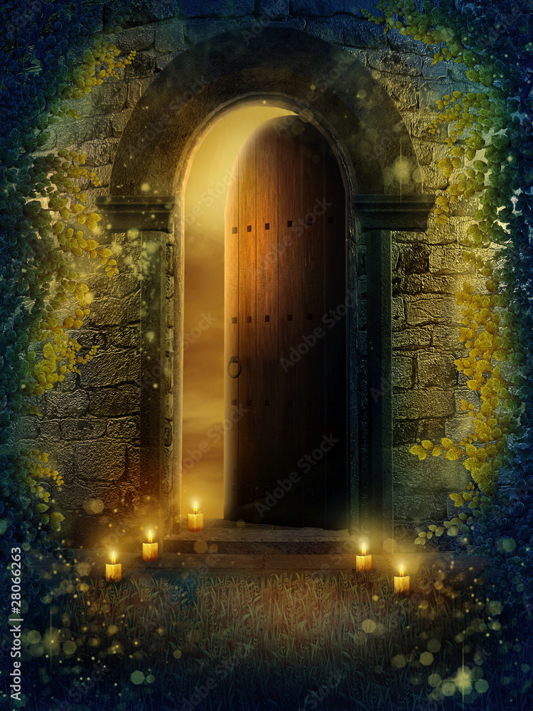Drzwi fantasy ze świecami i bluszczem - obrazy, fototapety, plakaty 