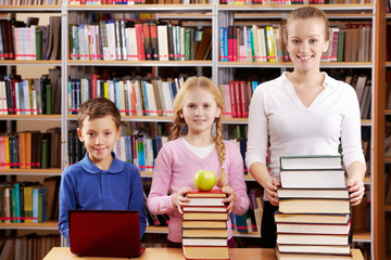 Wall Mural - Library goers