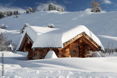 Naklejka - mata magnetyczna na lodówkę Schneebedeckt