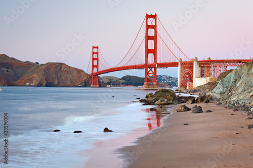Obraz na płótnie canvas dwuczęściowy "dyptyk" Golden Gate Bridge po zachodzie słońca, san francisco