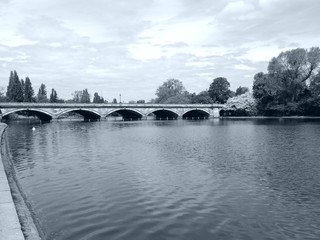 Wall Mural - Serpentine lake, London