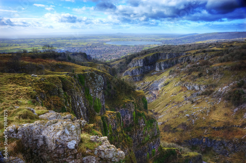 Fotografía Stunning landscape across top of ancient mountain gorge