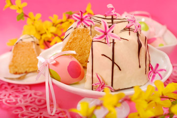 Wall Mural - almond ring cake for easter