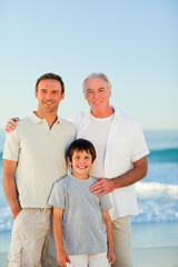 Wall Mural - Family at the beach