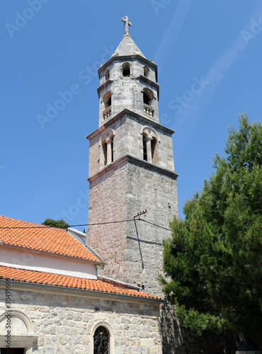Board z aluminiowym obramowaniem Kościół Notre-Dame-des-Neiges w Cavtat