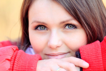 Wall Mural - Portrait of a young smiling woman