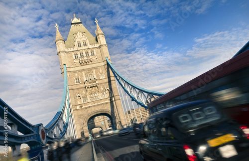 Plakat na papierze fotorealistycznym Tower Bridge, Londyn