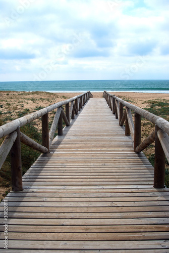 Fototapeta na wymiar CAMINO A LA RELAJACIÓN