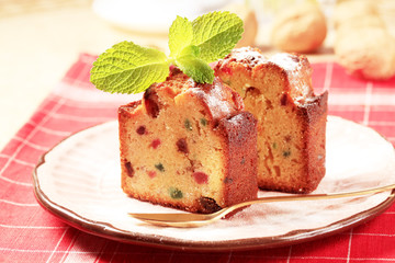 Wall Mural - Slices of fruitcake