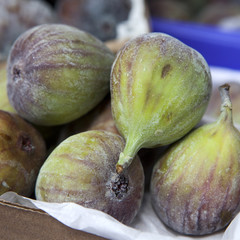 fresh figs in a paper box