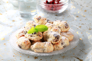 Wall Mural - Mini Christmas stollen cakes