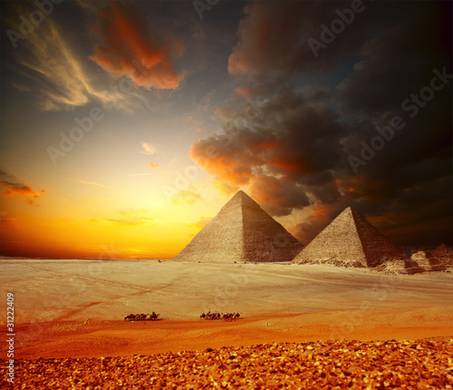 Naklejka samoprzylepna Giza