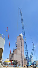 Giant Crane
