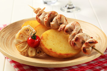 Poster - Chicken kebab and roasted potatoes