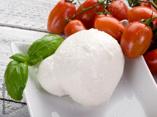 Tapeta ścienna Buffalo mozzarella i pomidor-mozzarella i pomidor