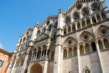 Wall Mural - La Cattedrale della Città di Ferrara - Italia