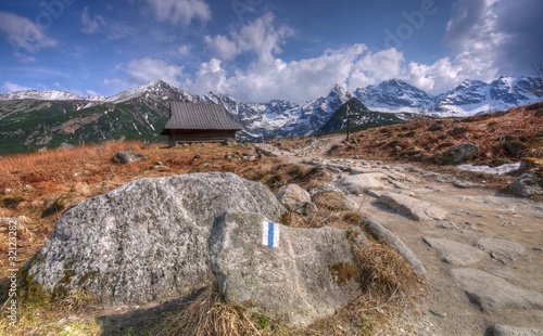 Board z aluminiowym obramowaniem Polskie tatry - dolina gasienicowa