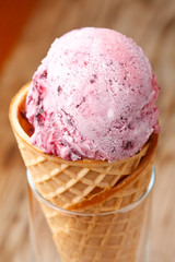 Canvas Print - berry ice cream