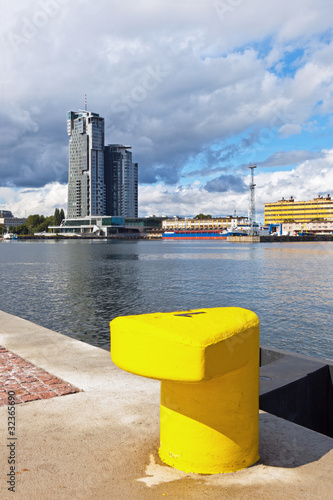 Fotoboard na płycie Port w Gdyni, Polska.