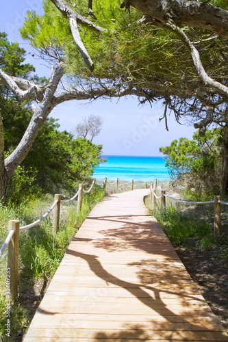 Tapeta ścienna Plażowa droga do illetas raju plażowego formentera