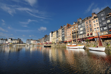 Wall Mural - port d'honfleur