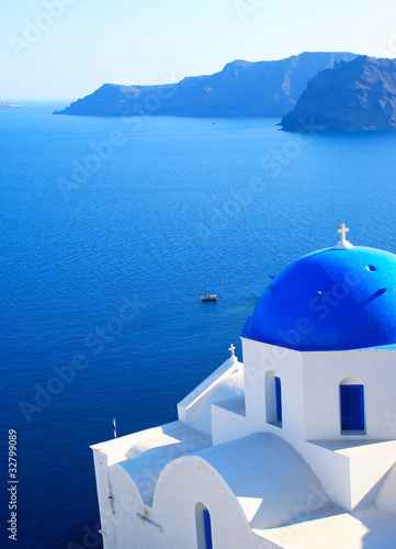 Board z aluminiowym obramowaniem Tradycyjna wioska thira na wyspie santorini w grecji