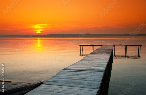 Tapeta ścienna Balaton z bardzo ładnym zachodem słońca w lecie