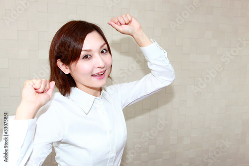 ガッツポーズで喜ぶ笑顔のオフィスレディー Buy This Stock Photo And Explore Similar Images At Adobe Stock Adobe Stock