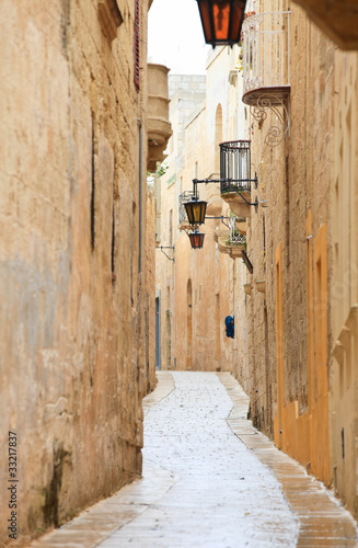 Obraz w ramie Mdina narrow street