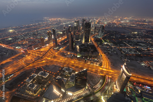 Fotoboard na płycie Dubaj w nocy widok z burj khalifa. 