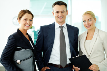 Canvas Print - Happy leaders