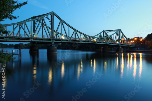 Obraz na płótnie canvas dwuczęściowy "dyptyk" Berlin / Potsdam: Glienicker Bridge