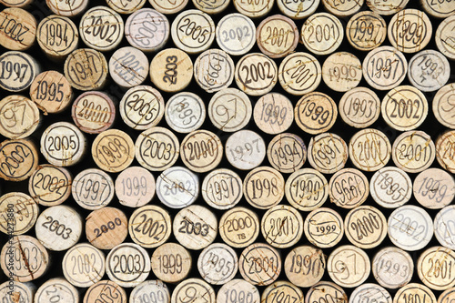 Naklejka - mata magnetyczna na lodówkę Background of wine corks