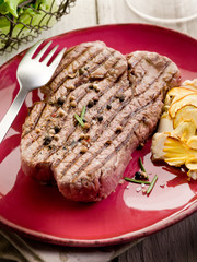 Canvas Print - grilled tenderloin with slice ovum mushroom