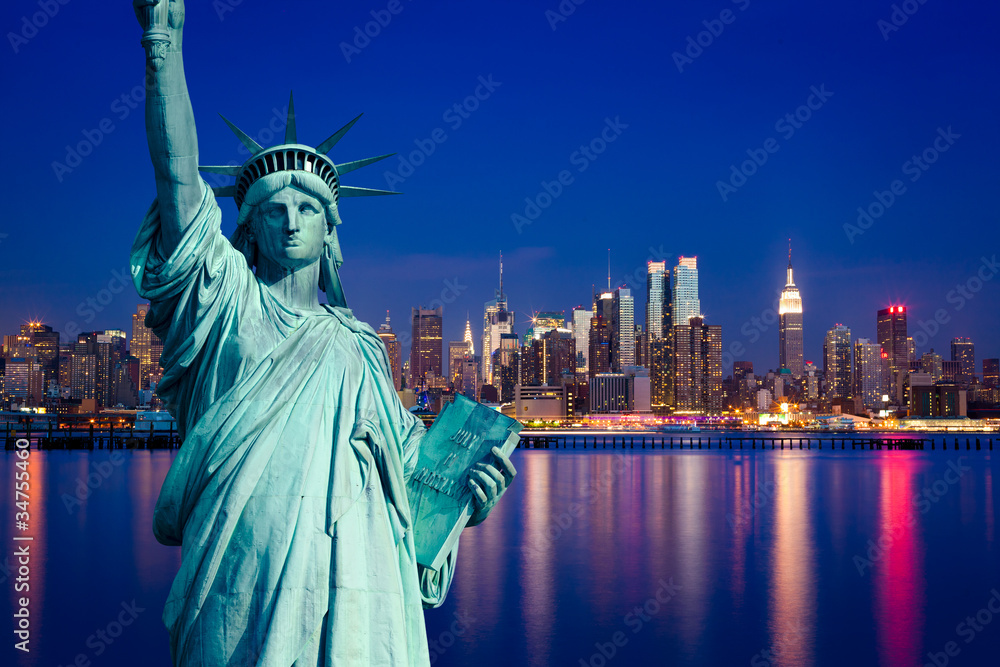 New York Manhattan statue de la Liberté - obrazy, fototapety, plakaty 