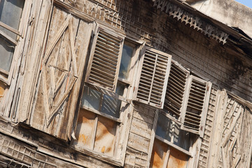 Contraventanas en Alepo, Syria