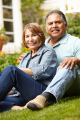 Sticker - Senior couple relaxing in garden