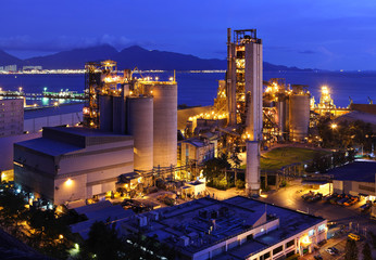 Wall Mural - cement factory at night