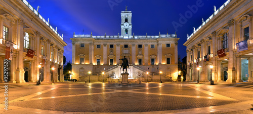 Obraz na płótnie canvas dwuczęściowy "dyptyk" Piazza del Campidoglio, Rzym