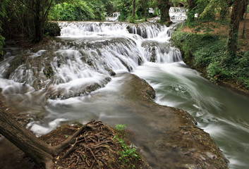 Wall Mural - Waterfall at the Monasterio de Piedra Natural Park