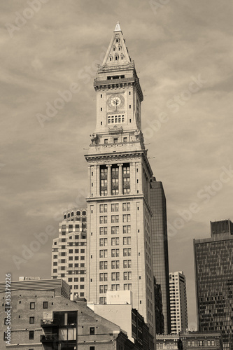 Plakat na papierze fotorealistycznym Boston custom house czarno-biały