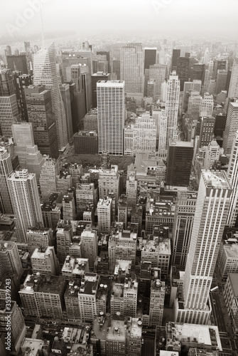 Naklejka - mata magnetyczna na lodówkę New York City Manhattan skyline aerial view black and white