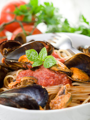 Poster - pasta with mussel and tomato sauce