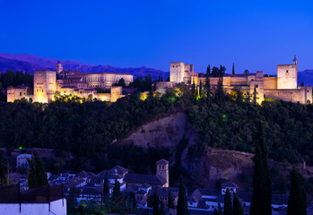Fototapete - Alhambra de Granada, giant panoramic at dusk. 8175x5616 p.
