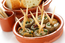 Champinones Al Ajillo , Garlic Mushrooms , Spanish Tapas Dish