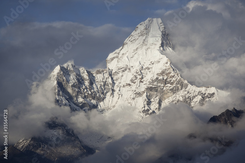Naklejka samoprzylepna Ama dablam.