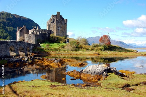 Obraz na płótnie canvas dwuczęściowy "dyptyk" Eilean donan castle, highlands, scotland